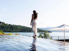 Hotel de Charme Laveno - Luxury all Inclusive，位于拉韦诺-蒙贝洛的酒店