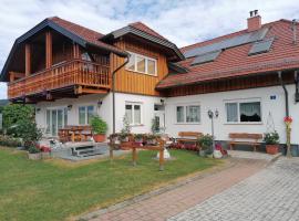 Ferienwohnung Liskowetz，位于Lambichl的酒店