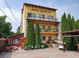 阿比盖尔旅馆，位于米什科尔茨道波曹密斯科尔塔博尔卡洞穴浴附近的酒店