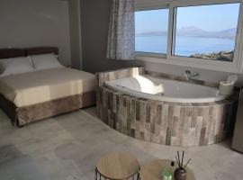 360° View Suites Tan，位于尼亚波利斯的低价酒店