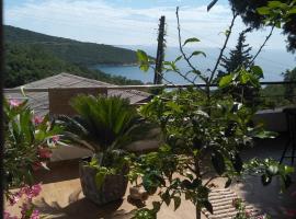 Villa Tesoro，位于Kruče的酒店