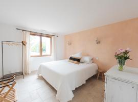 La Petite Ruche, 1 bedroom Gite in the Luberon，位于阿普特的公寓