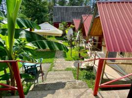 Cabins in Magnetiti, Ureki，位于乌雷基的酒店