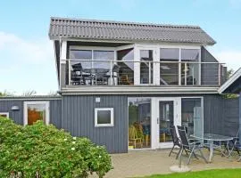 6 person holiday home in Hemmet