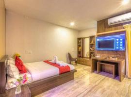 HOTEL PKP GRAND，位于Dharmapuri的酒店