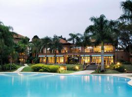 伊瓜苏度假酒店水疗中心及赌场，位于伊瓜苏港Frontier Centre附近的酒店
