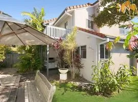 Byron Bay Accom - Waitui - 1/3 Somerset St