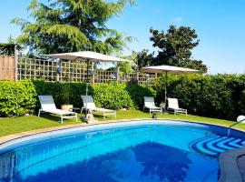 Stay U-nique Villa Portimar，位于滨海阿雷尼斯的海滩短租房