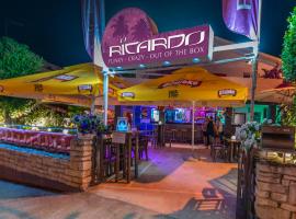RICARDO Team-Hostel，位于普拉的青旅
