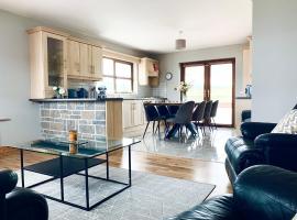 Wild Atlantic Way House，位于阿基尔的酒店