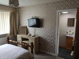 En-suite Bedroom in a quiet bungalow，位于波特马多克的酒店
