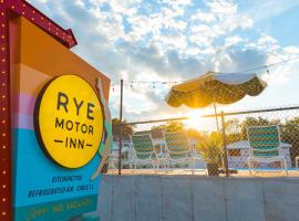 RYE MOTOR INN - An Adults Only Hotel，位于拉伊的公寓