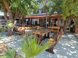 Hostel Jadran，位于帕格的酒店