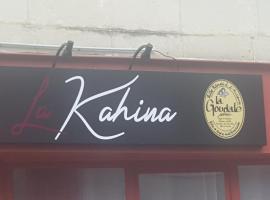 HOTEL RESTAURANT Bar LA KAHINA，位于Chouzé-sur-Loire的酒店