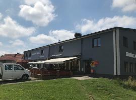 Penzion Alvarez，位于Ostrov nad Oslavou的酒店