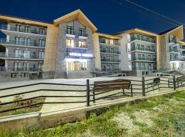 Crystal Resort，位于巴库里阿尼的酒店