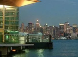 Casa de Paz I - Destination to American Dream Mall, NYC, Washington Heights