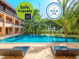 Khaolak Mohin Tara Resort - SHA Certified，位于蔻立的酒店