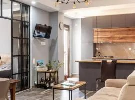 Veli group Apartment in Old City