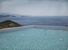 Blooms of Sivota Bay - Luxury villas with private heated pool，位于塞沃塔的度假屋