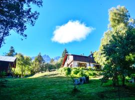 Hostel El Mirador，位于埃博森的青旅