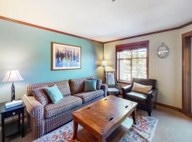 Powderhorn Lodge 214 Perfect Solitude Escape，位于索利图德的酒店