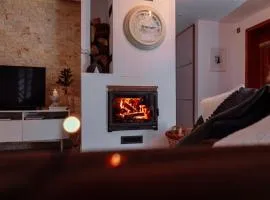 Casa Domestic, a modern guest house in the transylvanian countryside