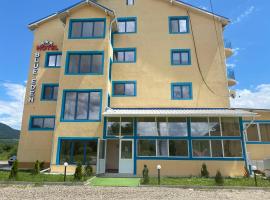 Hotel Blue Eden，位于Bisericani的酒店
