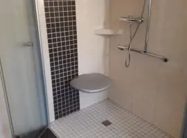 Top EG Rollstuhlwohnung 80qm zum Frühjahr- und Sommerpreis