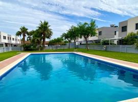 Chalet moderno con piscina en Mont - roige Bahia，位于蒙特罗伊的酒店