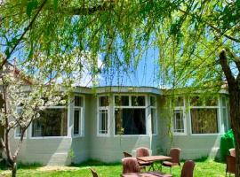 Hunza Panorama Hotel，位于罕萨的酒店