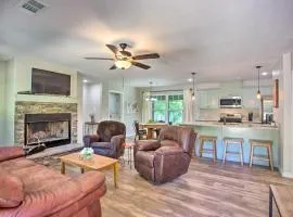 Charming Lake Fork Cottage w/ Screened-In Porch!