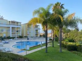 One Bedroom Apartment in Clube Alvor Ria with Beautiful View
