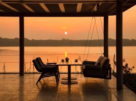 RAAS Chhatrasagar, Nimaj, District Pali，位于Pāli的酒店