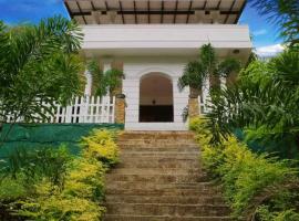 Senri village Riveston View Bungalow，位于马特莱的酒店