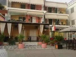 menidistudios