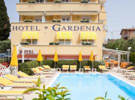 Hotel GARDENIA & Villa CHARME Adults Friendly 10Plus，位于巴多利诺Wine Museum附近的酒店