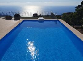 The Sunset Villa Kefalonia，位于Kothréas的乡村别墅