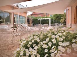 Hotel Villa Paolina，位于皮特拉利古的酒店