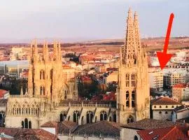 Mirando a la Catedral desde plaza Vega