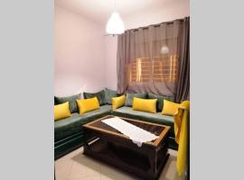 Bel appartement à Martil grand confort à louer，位于迈尔提勒的酒店