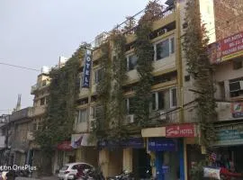 Samrat Hotel