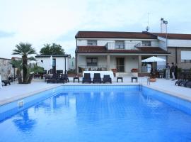 吉恩尼住宿加早餐旅馆，位于阿尔塔穆拉的酒店