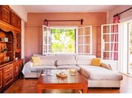 Rena's Hospitality walk to the beach,10min to Chania!，位于加藤-达拉特索的酒店