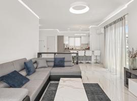 BillyMare central Glyfada apartment，位于雅典格来法德海滨附近的酒店
