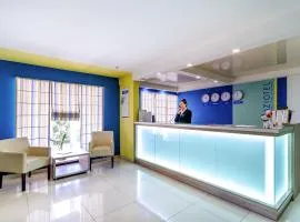 拉兹奥克里沃罗格酒店