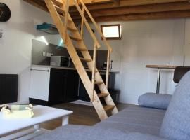 Studio neuf proche d'Alençon et Le mans，位于Lonrai的酒店