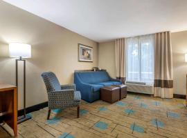 Comfort Suites near MCAS Beaufort，位于博福特的酒店