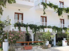 Hotel Kamari，位于卡马莱的酒店