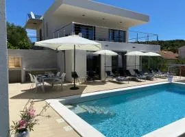 Villa Harmony - appartments with private pool